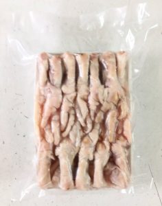 Chân gà rút xương nhập khẩu đông lạnh (1kg)